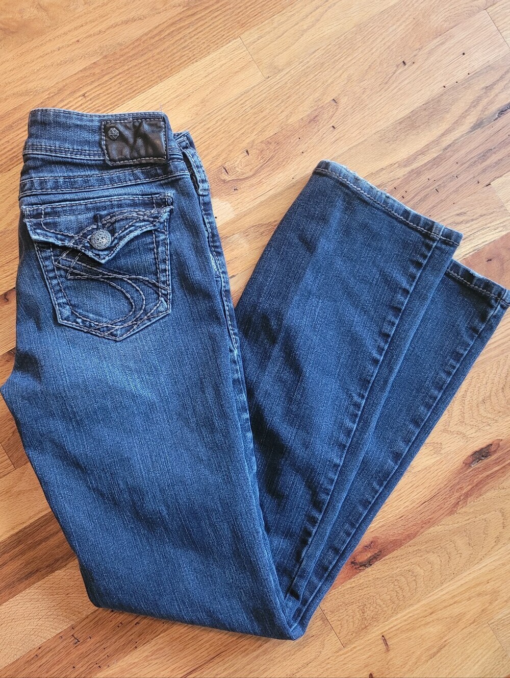 Silver Jeans Suki Women's 27x32 Boot Cut Low Rise Back Flap Pockets Y2k